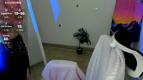 Snapshot of red_bestie_ chatting on 02.18.26 Bestie online show from 02.18.26