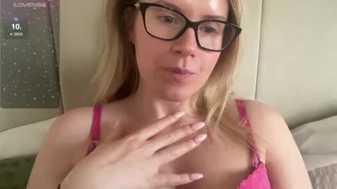 Rosie online show from 02.24.25