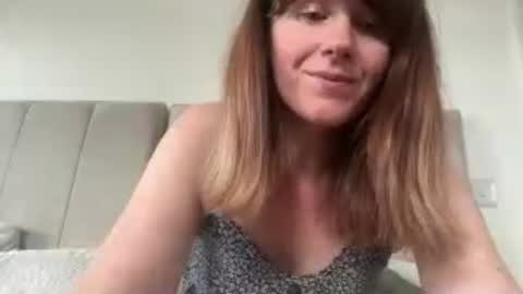 Snapshot of red_head_rosie_69 chatting on 06.17.26 Rosie online show from 06.17.26