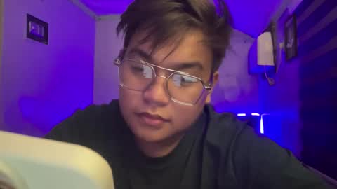 Red Libra online show from 03.04.26