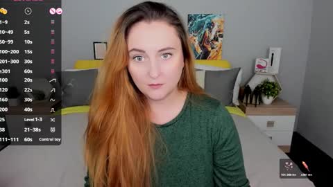 Lessy Fox online show from 11.30.25