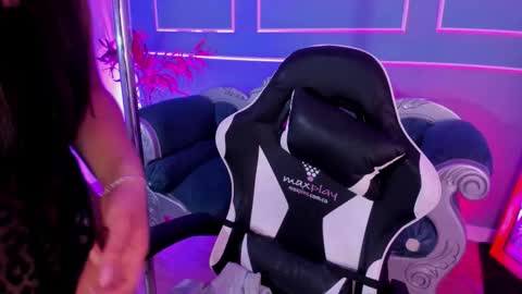 Snapshot of red_star8 chatting on 02.10.26 online show from 02.10.26