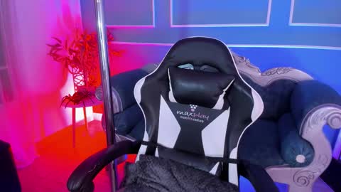 Snapshot of red_star8 chatting on 02.25.26 online show from 02.25.26