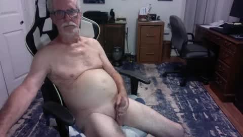 Snapshot of redbud3075 chatting on 06.13.26 Daddy G online show from 06.13.26