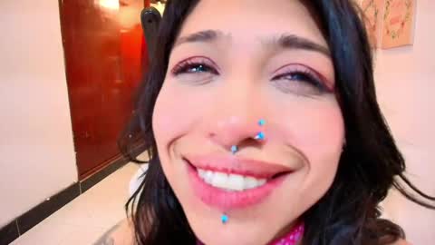 Lili Lopez online show from 02.20.25