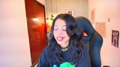 Lili Lopez online show from 02.21.25