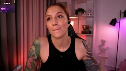 Red Jasmine online show from 05.14.26