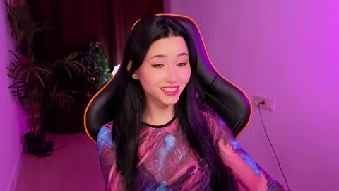 Snapshot of redmidnight_ chatting on 02.06.26 Kiara online show from 02.06.26