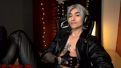 Snapshot of redrum_696 chatting on 12.31.24 Red online show from 12.31.24