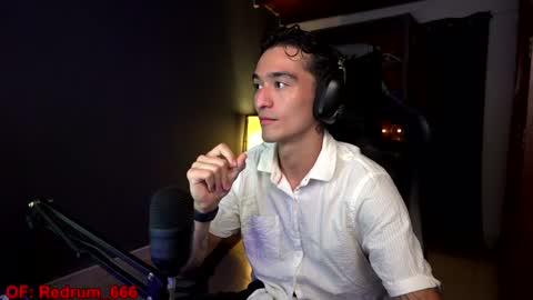 Snapshot of redrum_696 chatting on 01.05.25 Red online show from 01.05.25