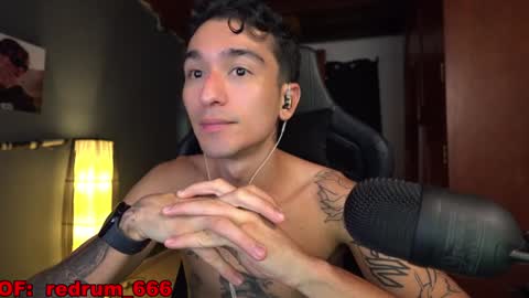 Snapshot of redrum_696 chatting on 01.15.25 Red online show from 01.15.25