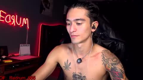 Snapshot of redrum_696 chatting on 10.12.25 Red online show from 10.12.25