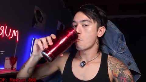 Snapshot of redrum_696 chatting on 10.14.25 Red online show from 10.14.25