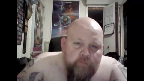 Snapshot of redrumthefool chatting on 04.18.26 The fool online show from 04.18.26