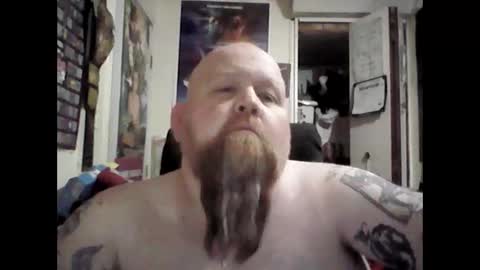 Snapshot of redrumthefool chatting on 04.24.26 The fool online show from 04.24.26