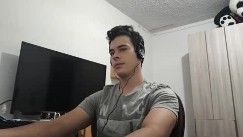 Snapshot of redsoul951869 chatting on 03.07.25 RedsoulReaver online show from 03.07.25