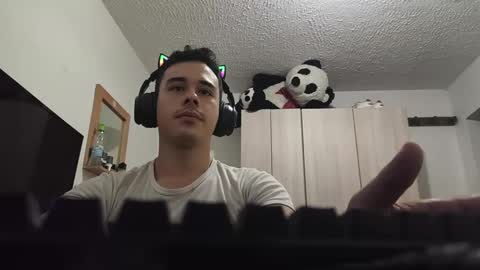 Snapshot of redsoul951869 chatting on 09.12.25 RedsoulReaver online show from 09.12.25