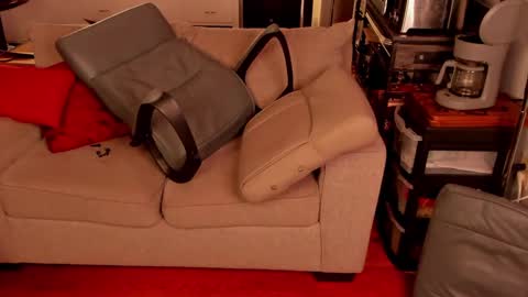 redspider8 online show from 09.09.25