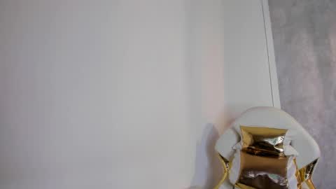   online show from 03.06.25