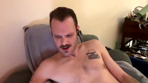 Snapshot of reed_thomas chatting on 02.06.25 Reed Thomas online show from 02.06.25