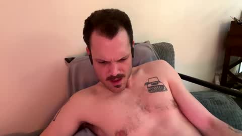 Snapshot of reed_thomas chatting on 03.03.25 Reed Thomas online show from 03.03.25