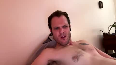 Snapshot of reed_thomas chatting on 10.20.25 Reed Thomas online show from 10.20.25