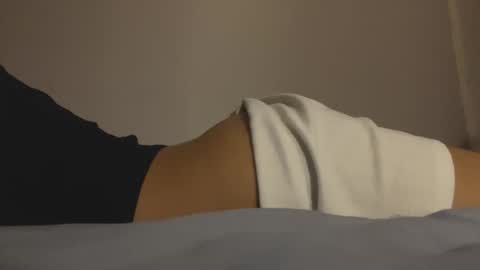 Snapshot of reese_may chatting on 10.27.25 Reese May online show from 10.27.25