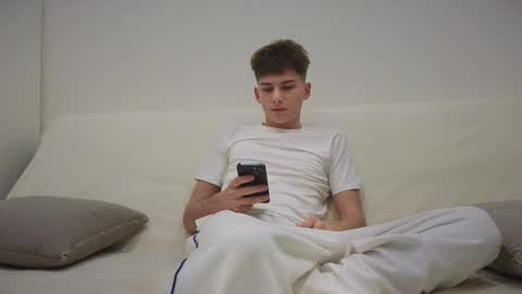 Alex online show from 11.26.25