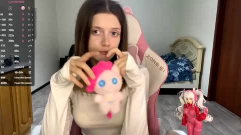 Lucy online show from 09.21.25