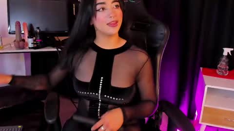   online show from 10.28.25