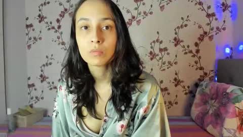 Alisa online show from 12.21.25