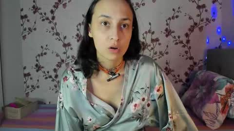 Alisa online show from 12.22.25