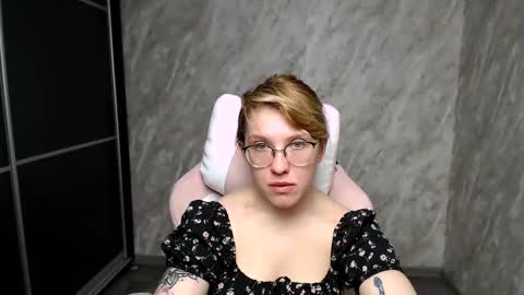 Regina online show from 03.10.25