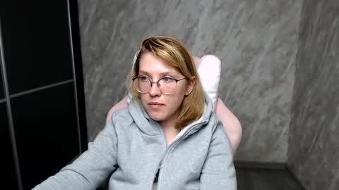 Regina online show from 03.11.25