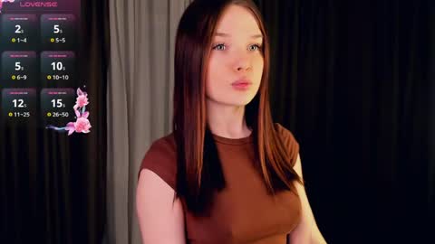 Snapshot of reginiasaccone chatting on 06.04.26 Emily - online show from 06.04.26