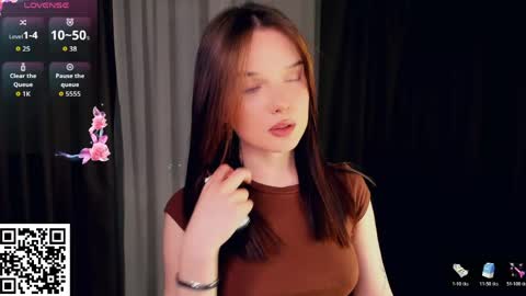 Snapshot of reginiasaccone chatting on 06.07.26 Emily - online show from 06.07.26