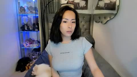 reighnempress online show from 10.23.25