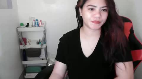 Snapshot of reign2525 chatting on 10.06.25 reign2525 online show from 10.06.25