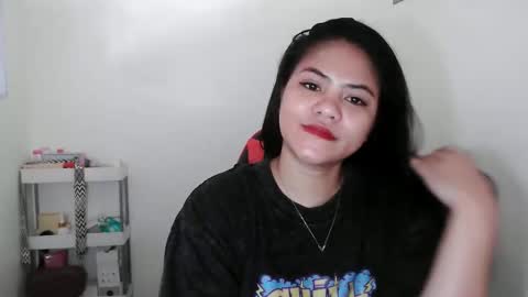 Snapshot of reign2525 chatting on 11.21.25 reign2525 online show from 11.21.25