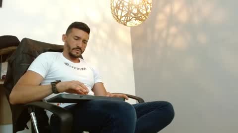   REIKO  online show from 02.02.25