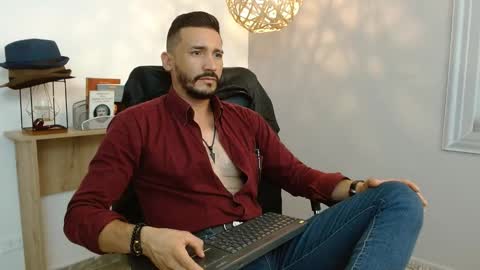   REIKO  online show from 02.25.25