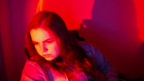 Snapshot of reinakitty_ chatting on 12.21.25 Reina online show from 12.21.25