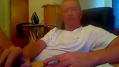 Snapshot of reini7211 chatting on 01.17.25 reini7211 online show from 01.17.25