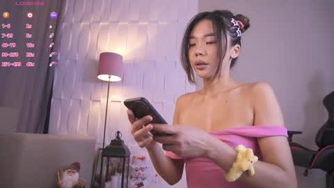 Ren online show from 12.18.25