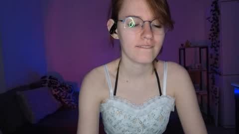 Snapshot of renaeblaski chatting on 04.24.26 Claire online show from 04.24.26