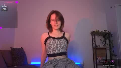 Snapshot of renaeblaski chatting on 04.27.26 Claire online show from 04.27.26
