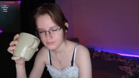 Snapshot of renaeblaski chatting on 05.01.26 Claire online show from 05.01.26