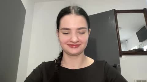 Renata online show from 02.15.26