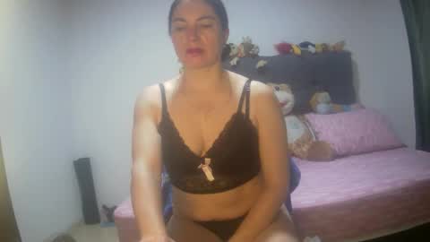 renata_hot1 online show from 09.28.25