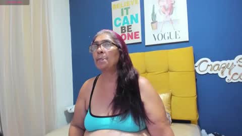 renata_milf_ online show from 03.06.25